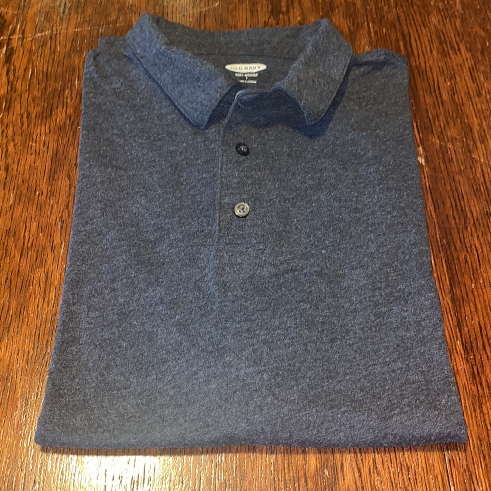 Old Navy men’s polo shirt